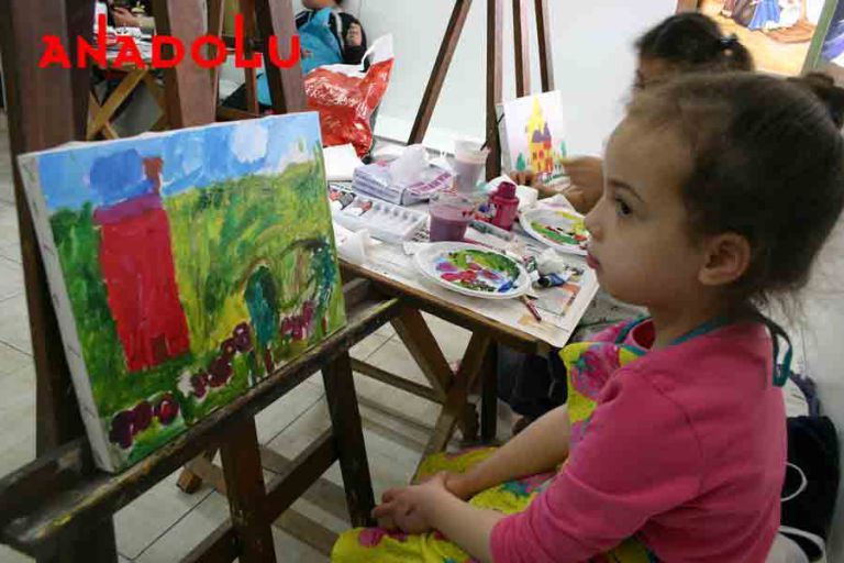 Çocuklara Yönelik Yağlı Boya Eğitimleri Antalyada