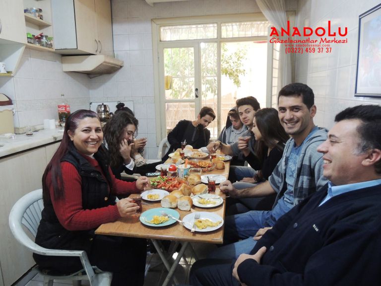 Anadolu Güzel Sanatlarda Karakalem Çizim Atölyesi Antalyada