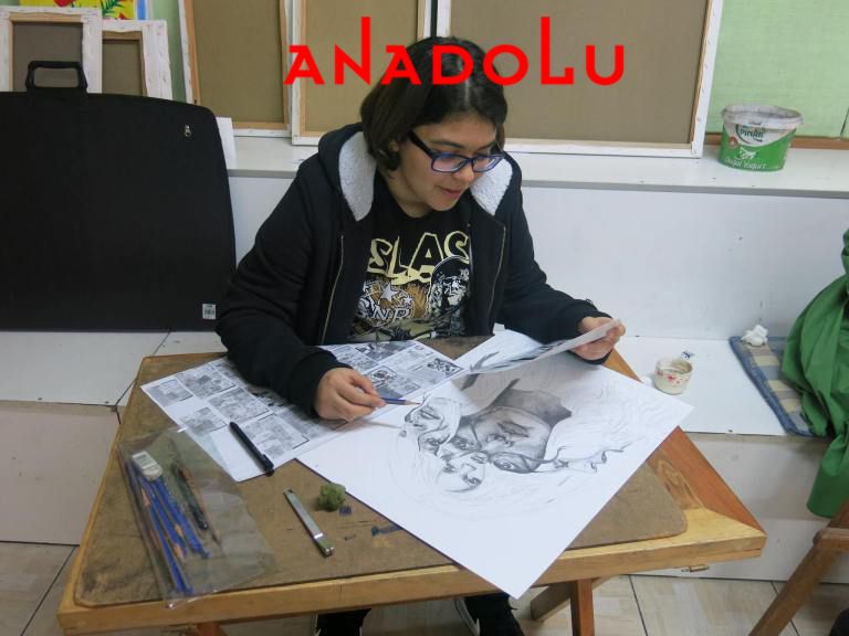 Karakalem Potre Çizim Dersleri Antalyada